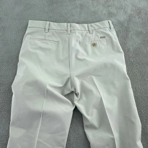 Izod Mens Straight Fit Khaki Pants 34x34 Cotton/Polyester Blend 4391 - Picture 2 of 9